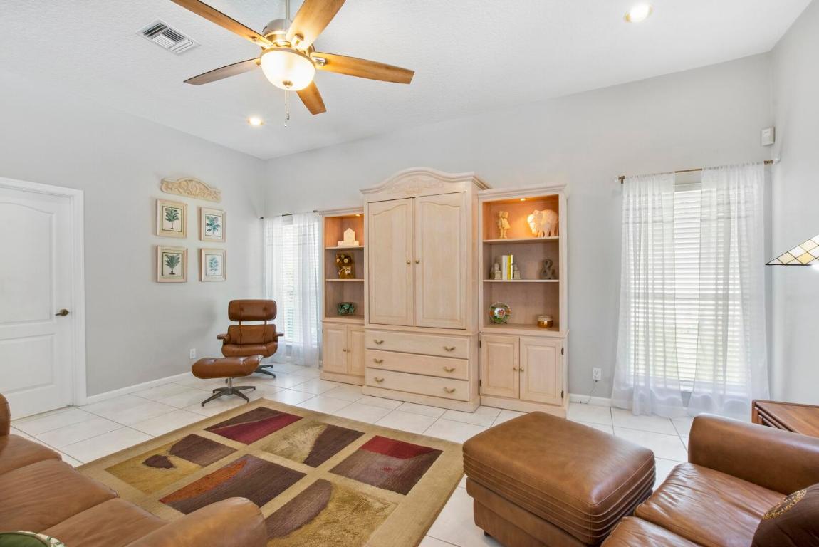 1565 NW 102nd Way, Coral Springs