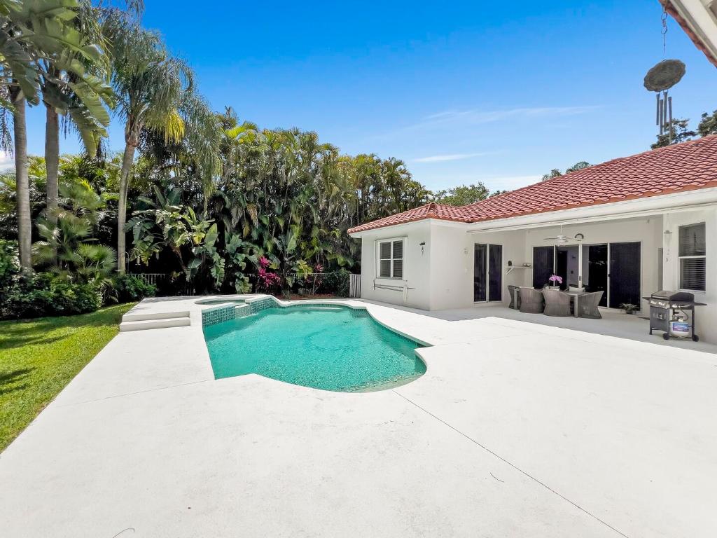 1565 NW 102nd Way, Coral Springs