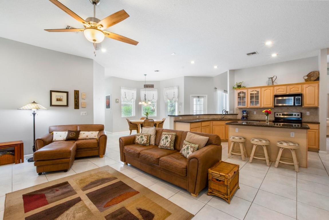 1565 NW 102nd Way, Coral Springs