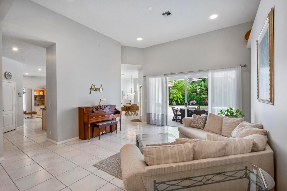 1565 NW 102nd Way, Coral Springs