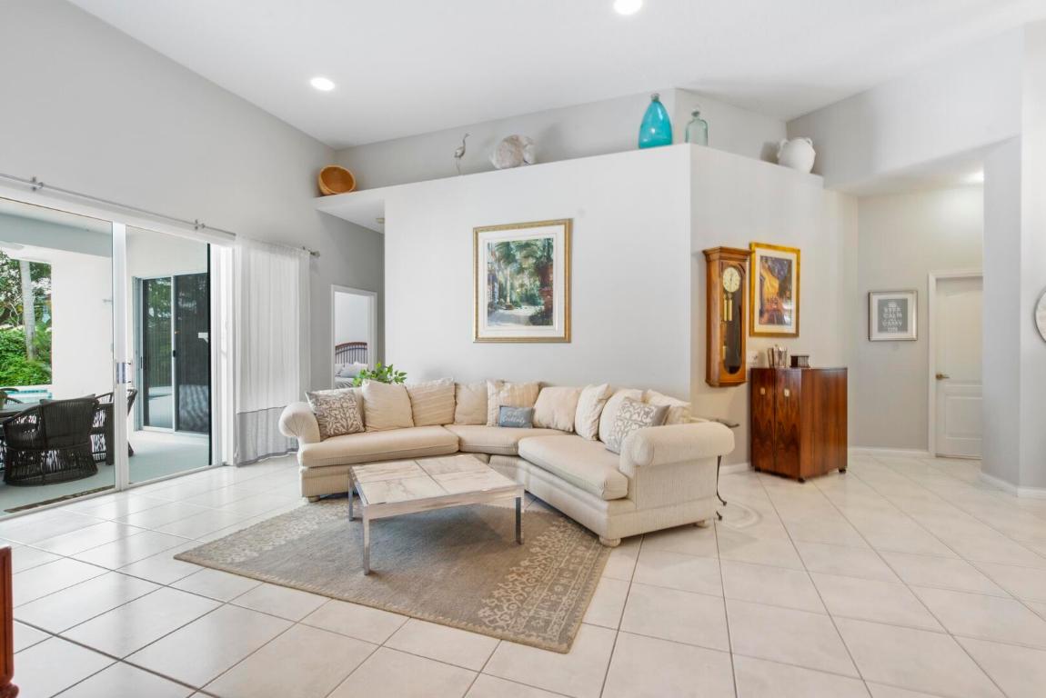 1565 NW 102nd Way, Coral Springs