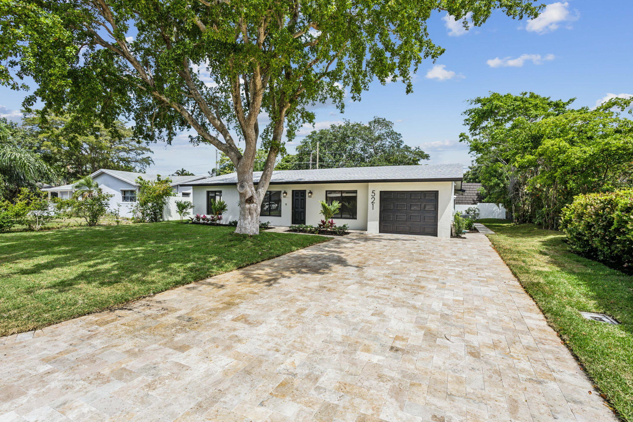 521 Curlew Road
