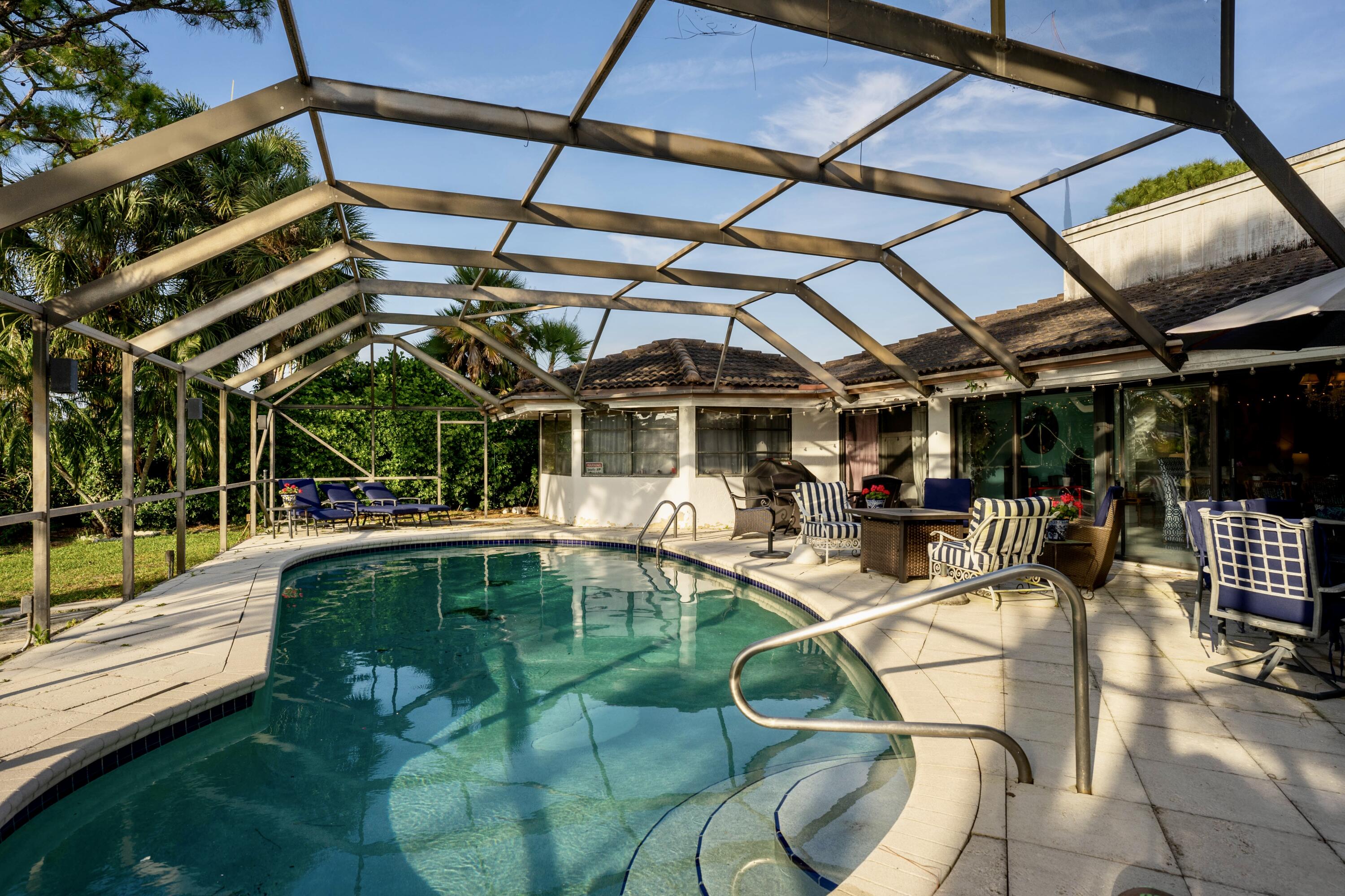 5100 Pineview Circle, Delray Beach