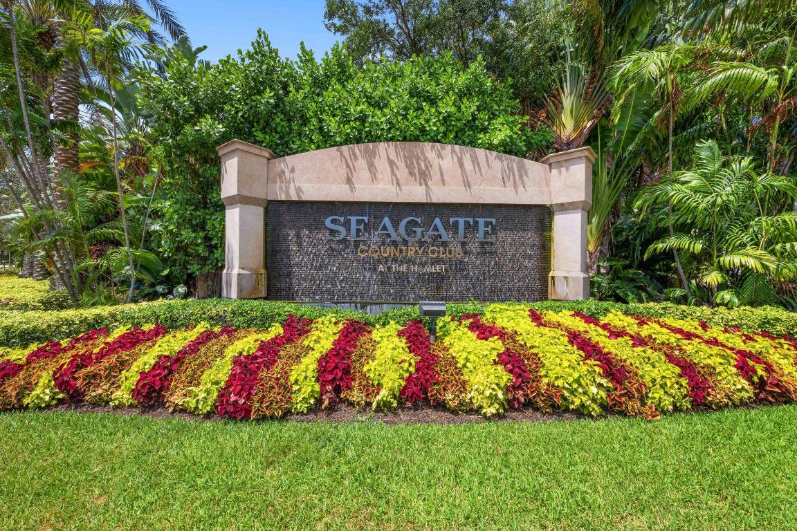 5100 Pineview Circle, Delray Beach