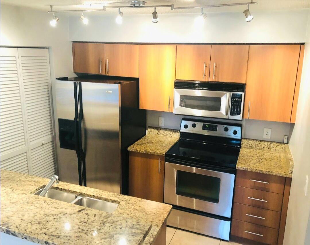 1050 Crystal Way K, Delray Beach Unit: K