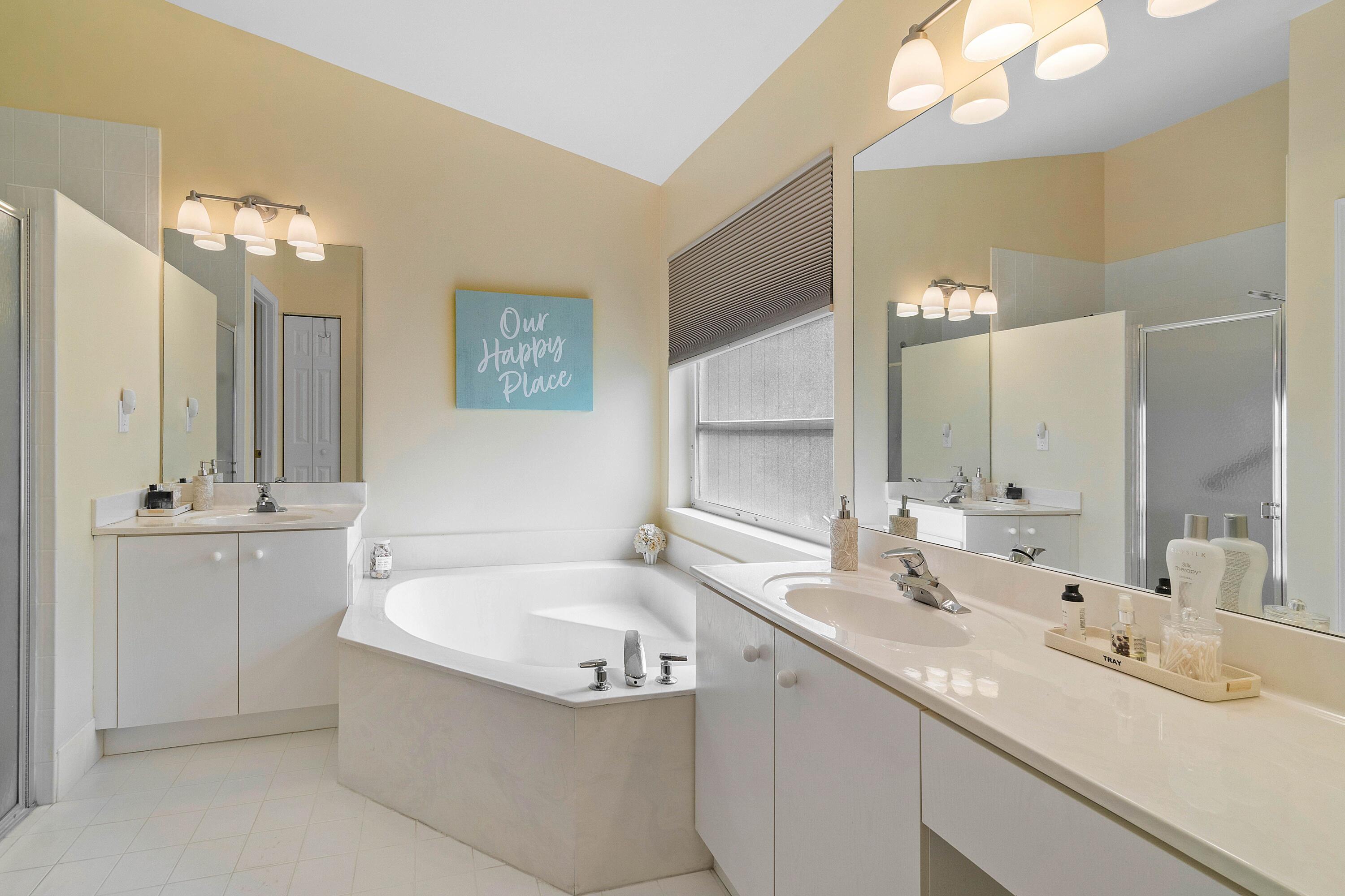 9594 Arbor View Drive N