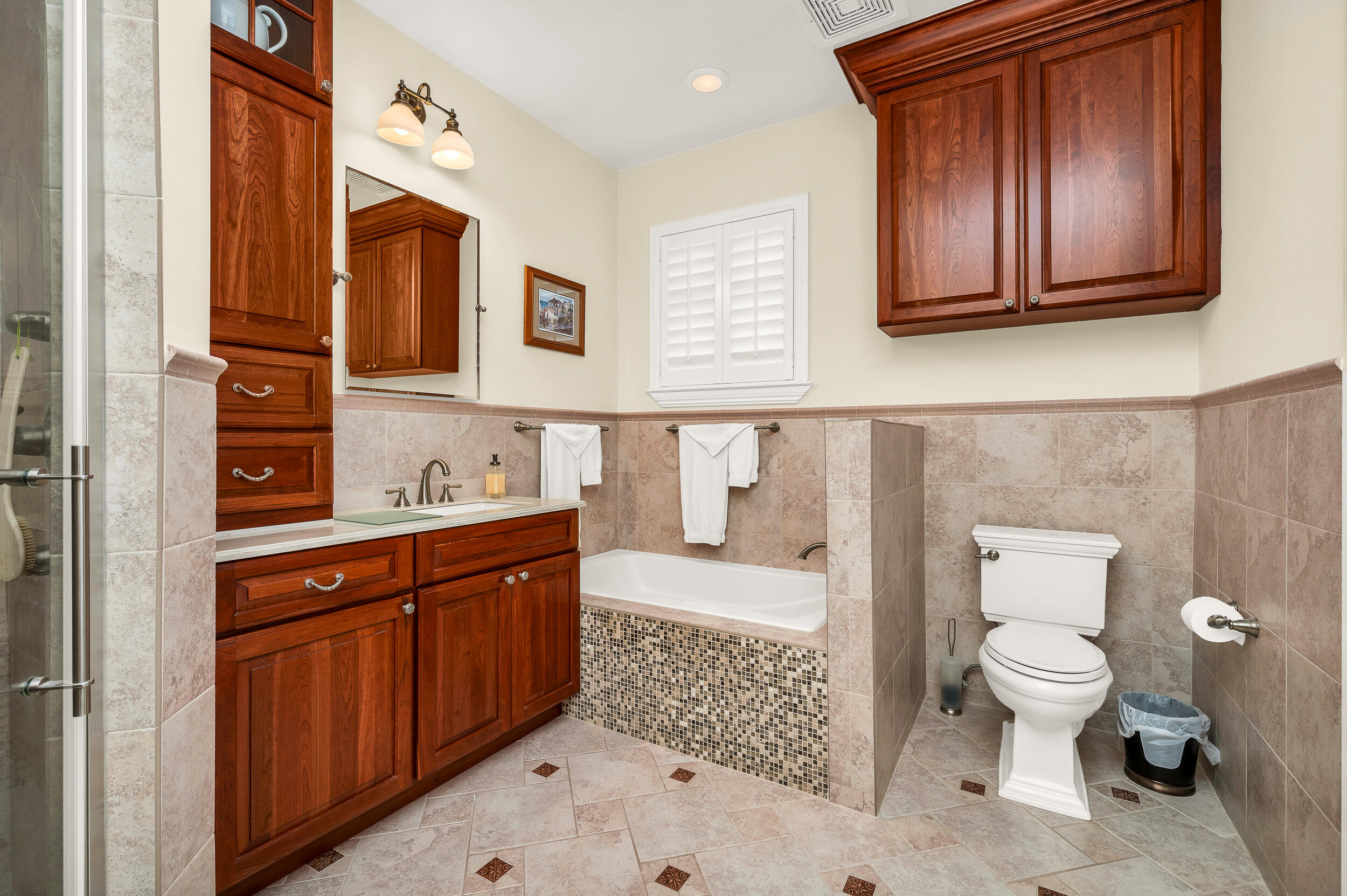 2712 NE 31st Court