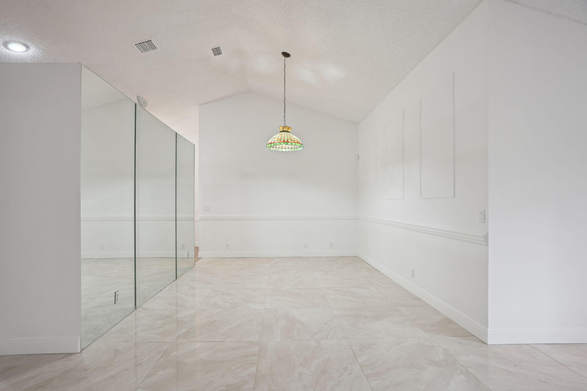 9804 El Clair Ranch Road