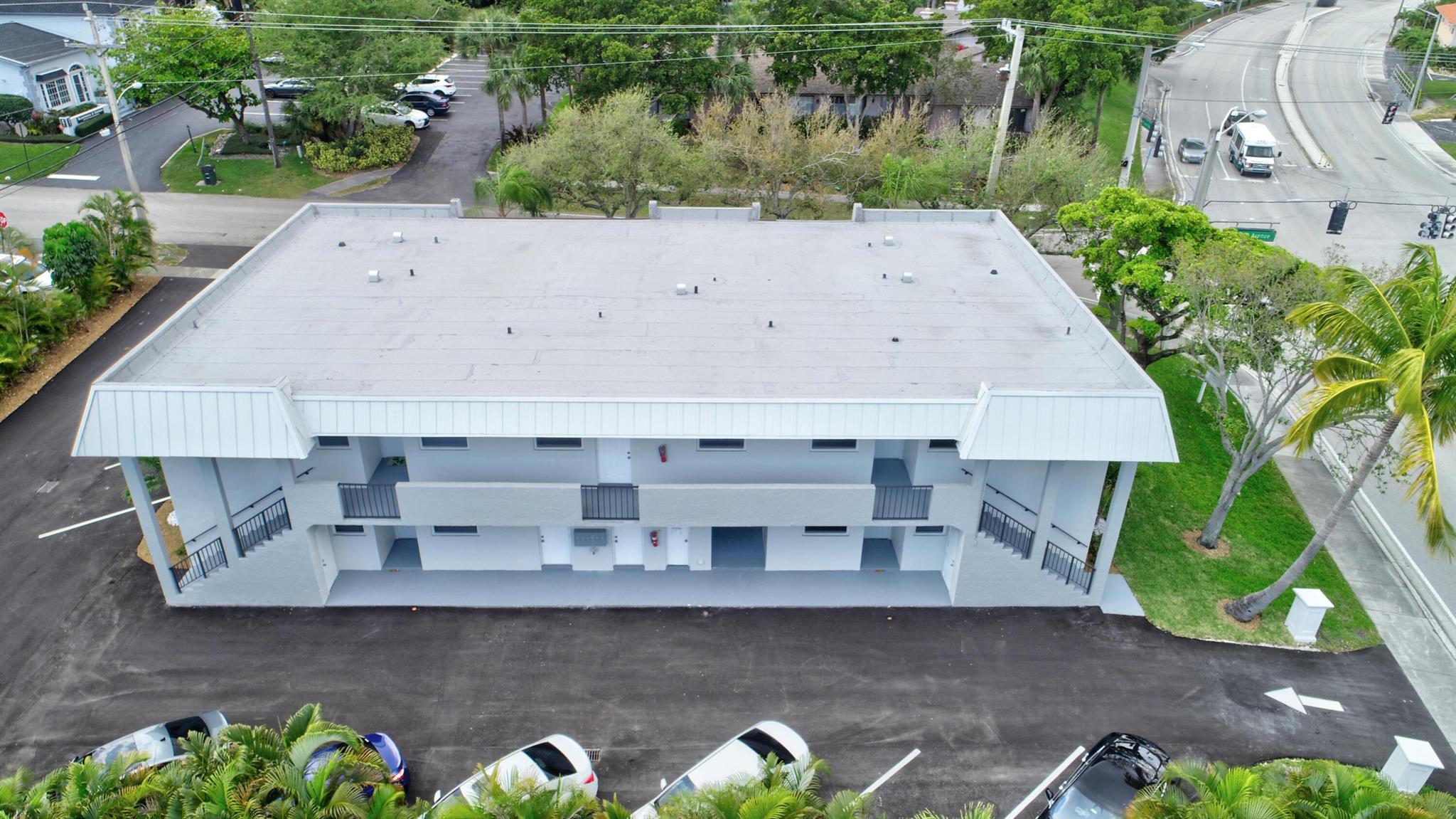 398 W Camino Real