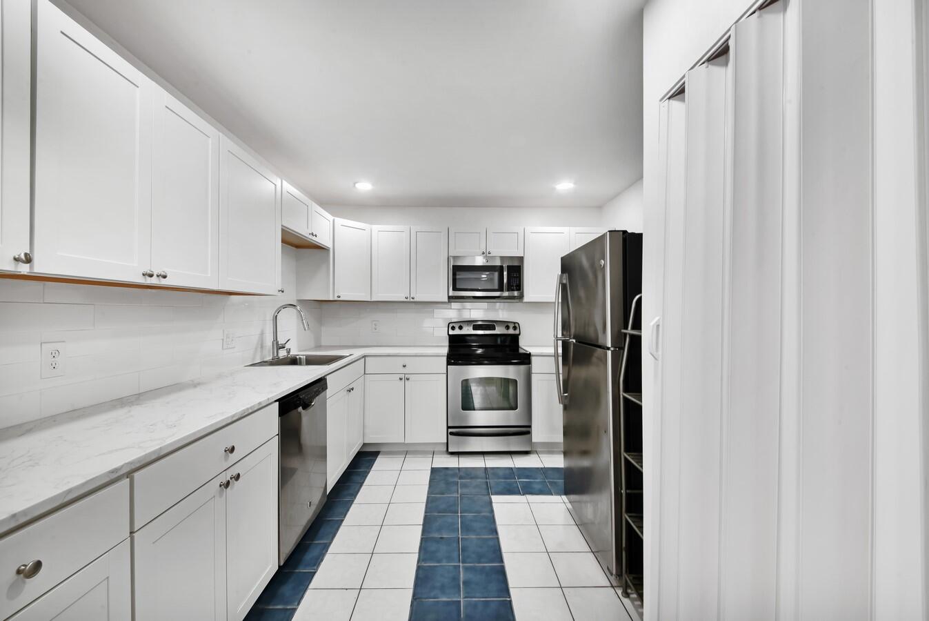 526 W Perry Street A, Lantana