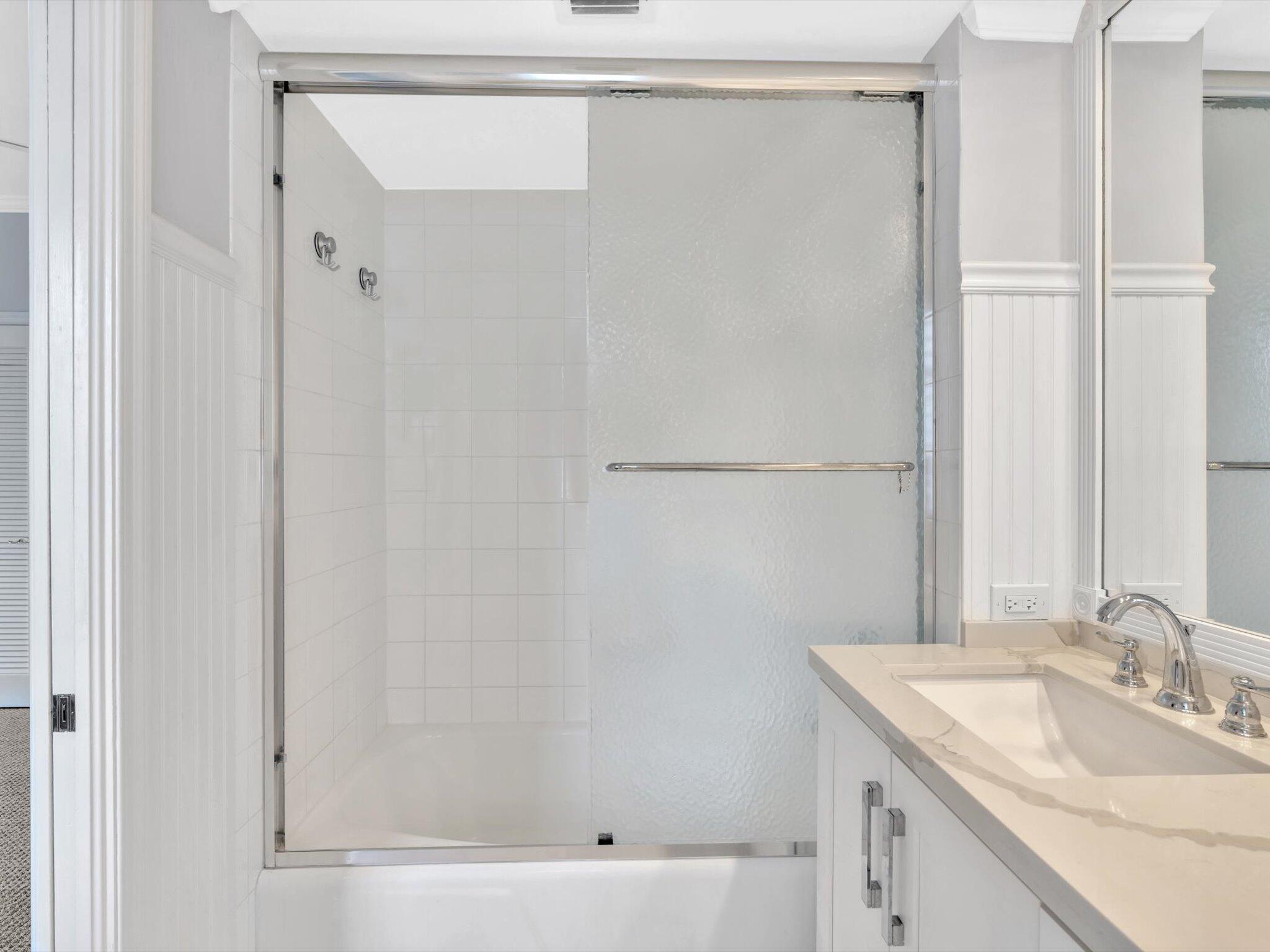 2103 S Ocean Boulevard 3-C, Delray Beach Unit: 3-C