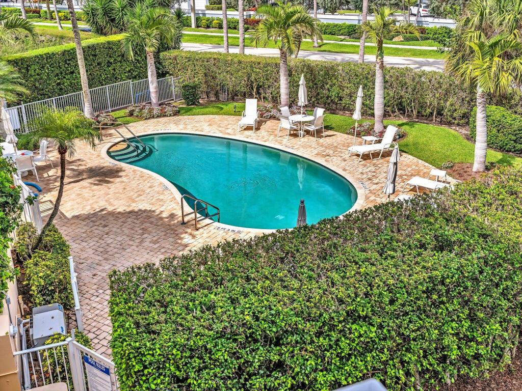2103 S Ocean Boulevard 3-C, Delray Beach Unit: 3-C