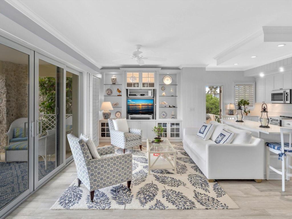 2103 S Ocean Boulevard 3-C, Delray Beach Unit: 3-C