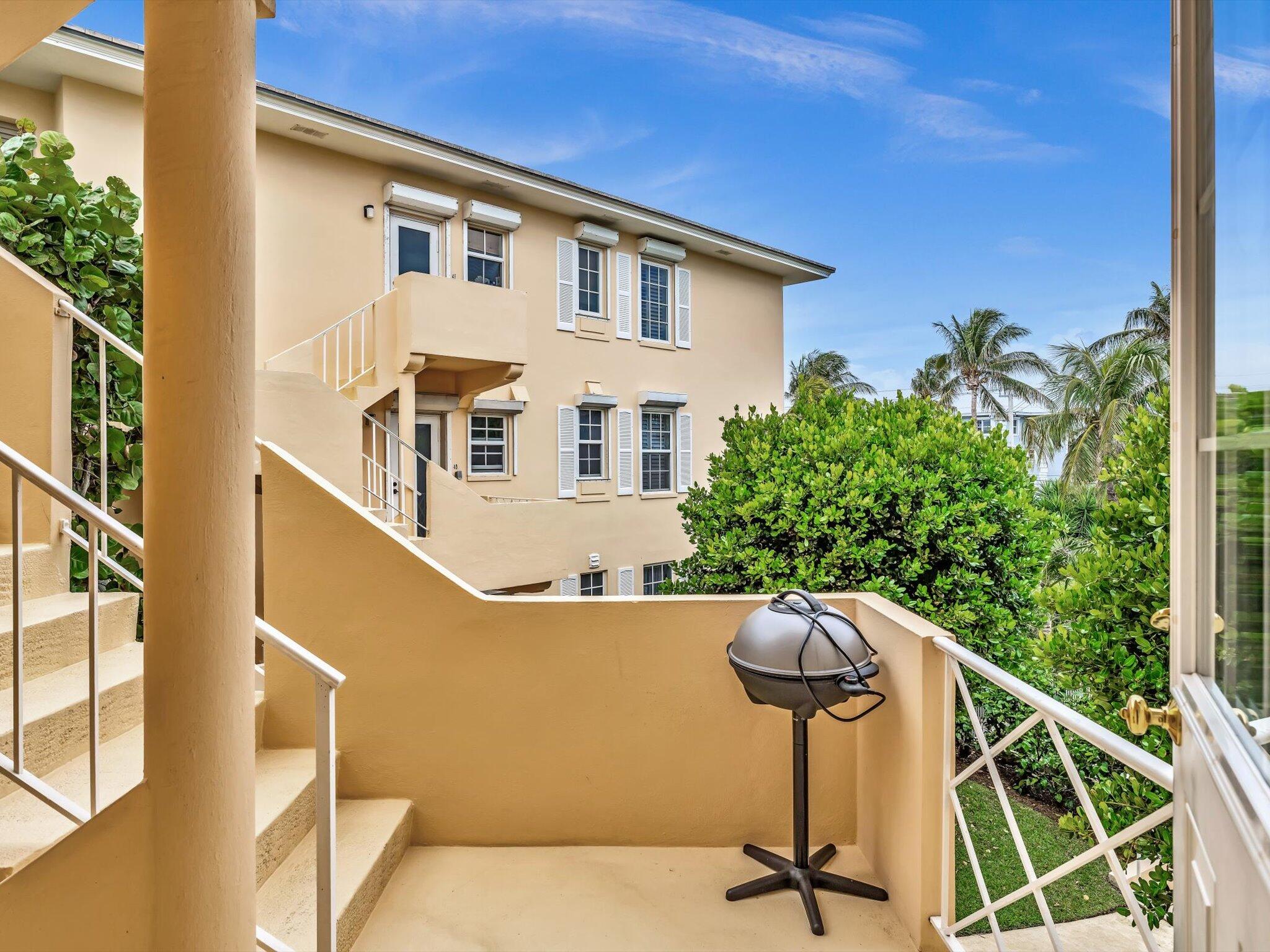 2103 S Ocean Boulevard 3-C, Delray Beach Unit: 3-C