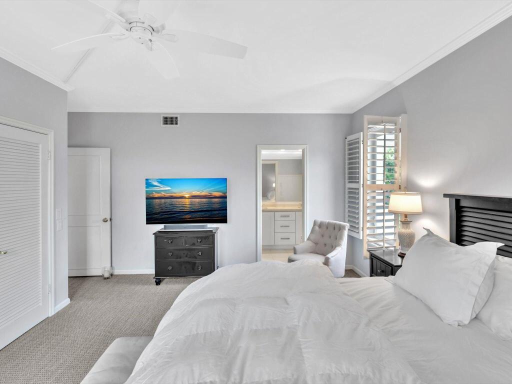 2103 S Ocean Boulevard 3-C, Delray Beach Unit: 3-C