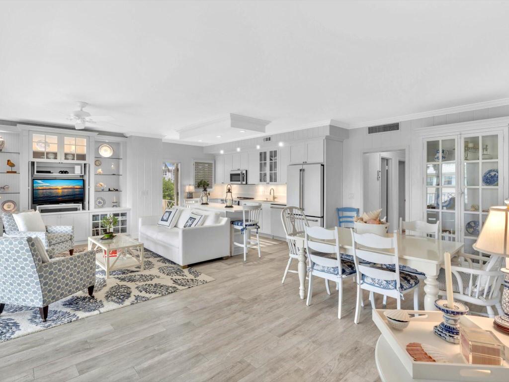 2103 S Ocean Boulevard 3-C, Delray Beach Unit: 3-C