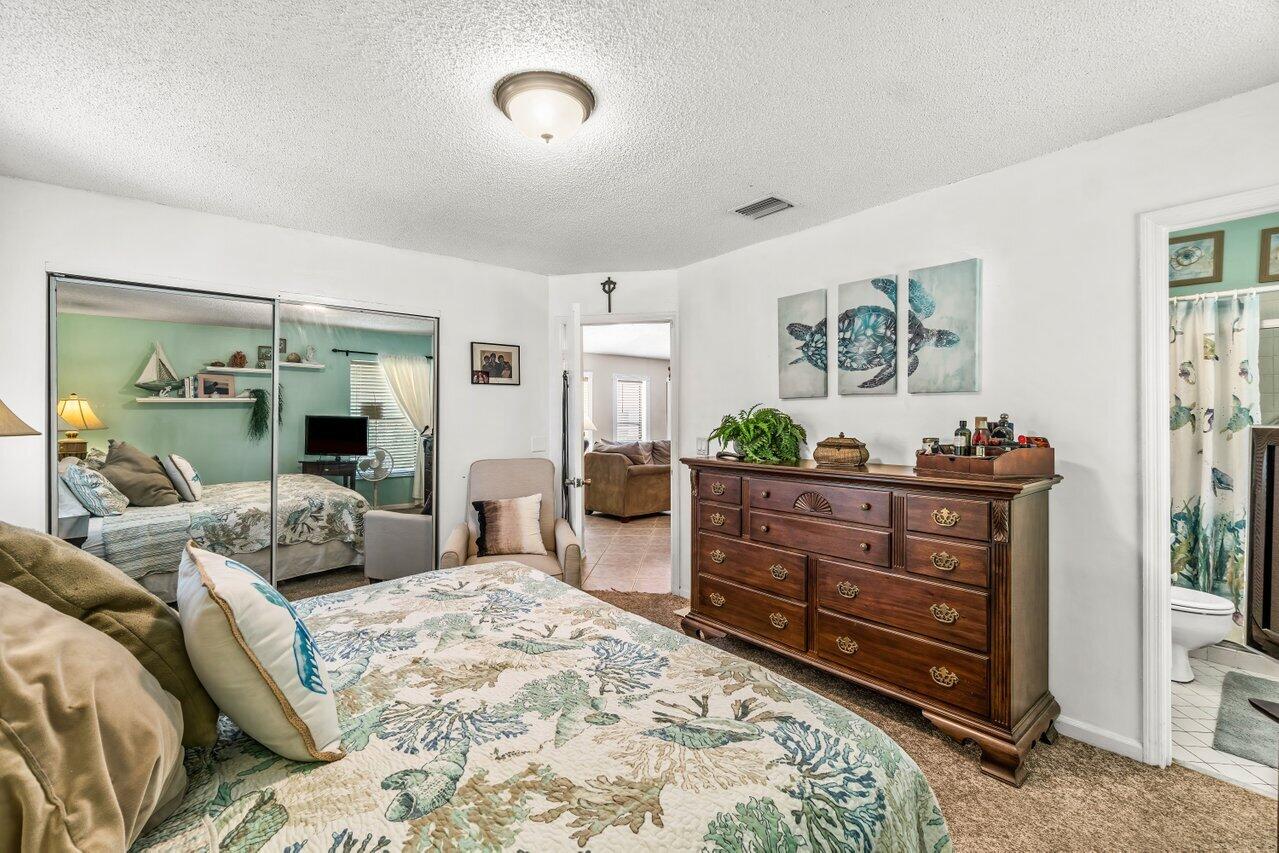 4661 Pine Grove Drive 4661