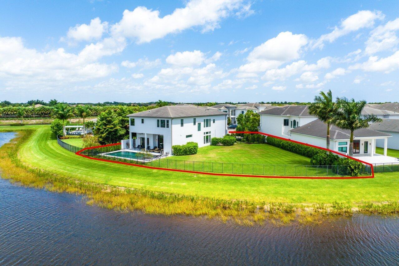 9180 Benedetta Place