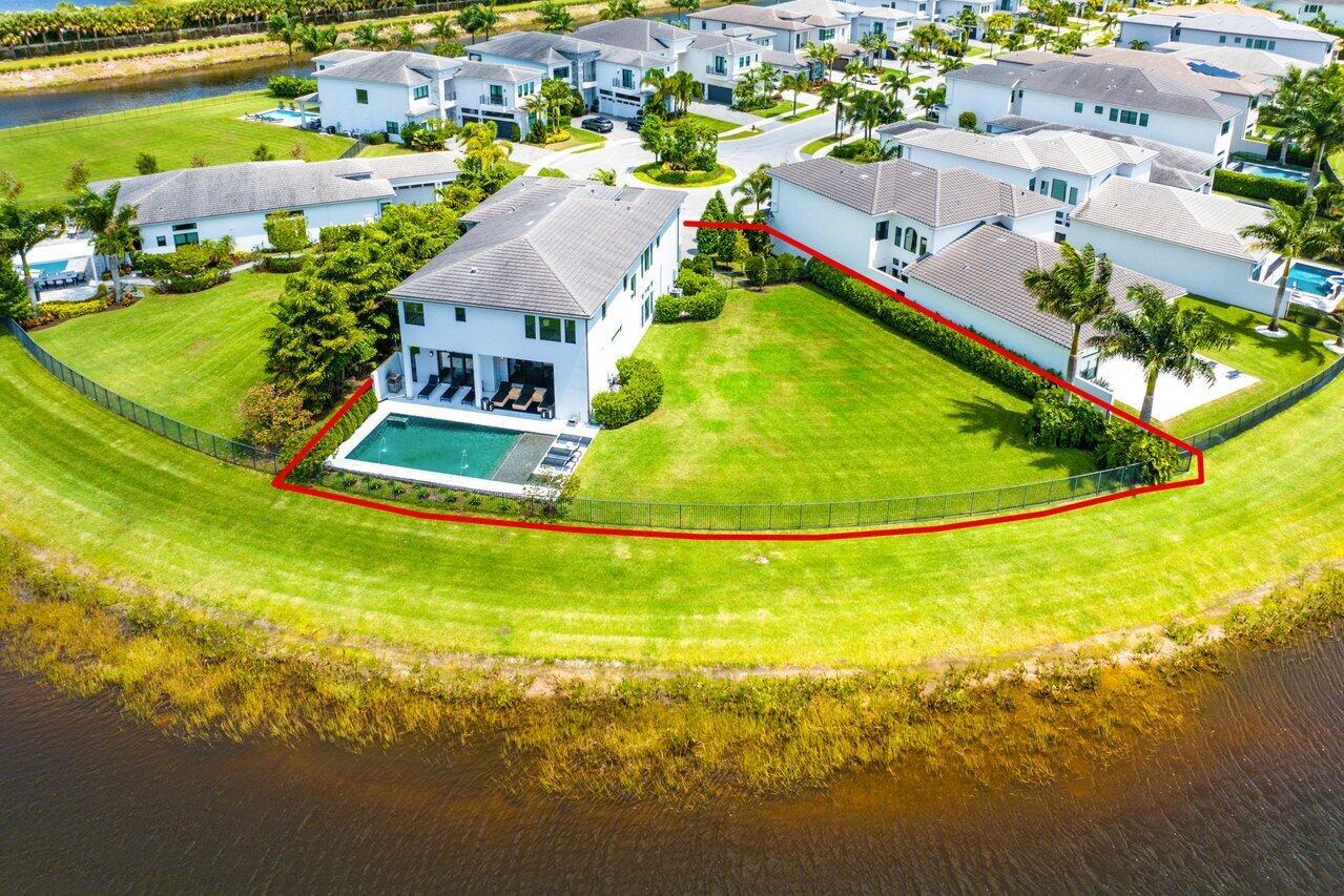 9180 Benedetta Place