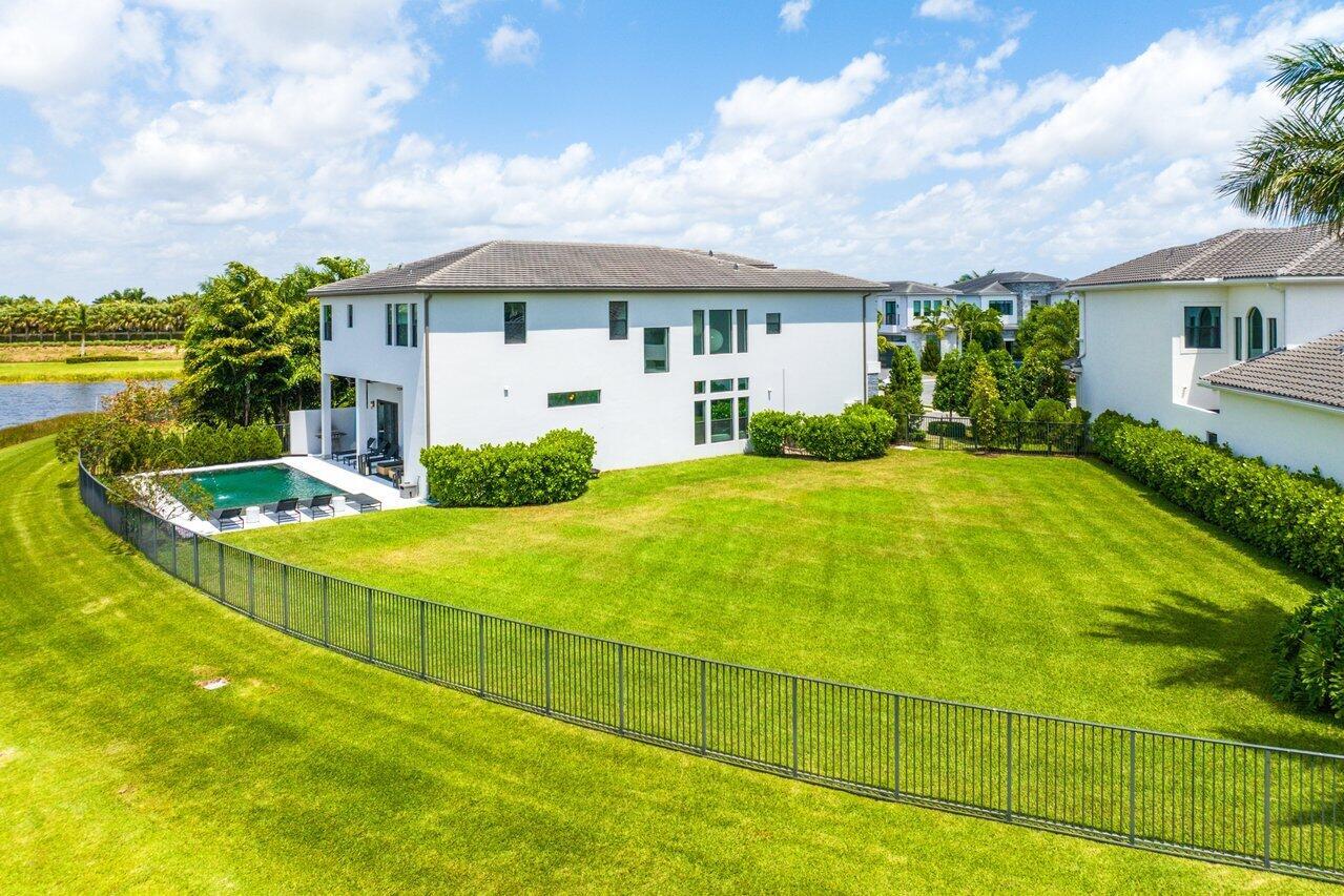 9180 Benedetta Place