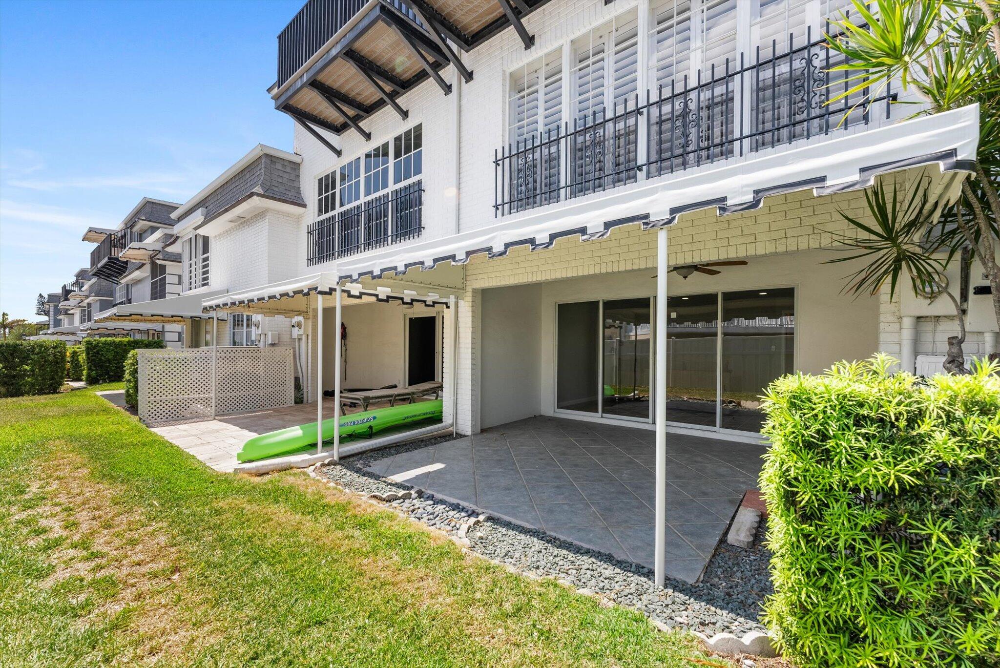 1194 Hillsboro Mile 31