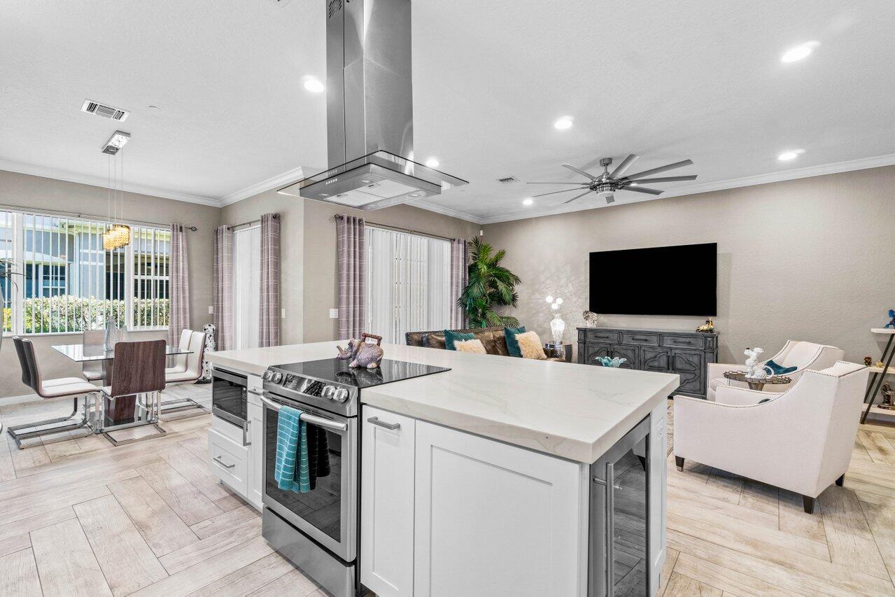 128 Lancaster Road, Boynton Beach