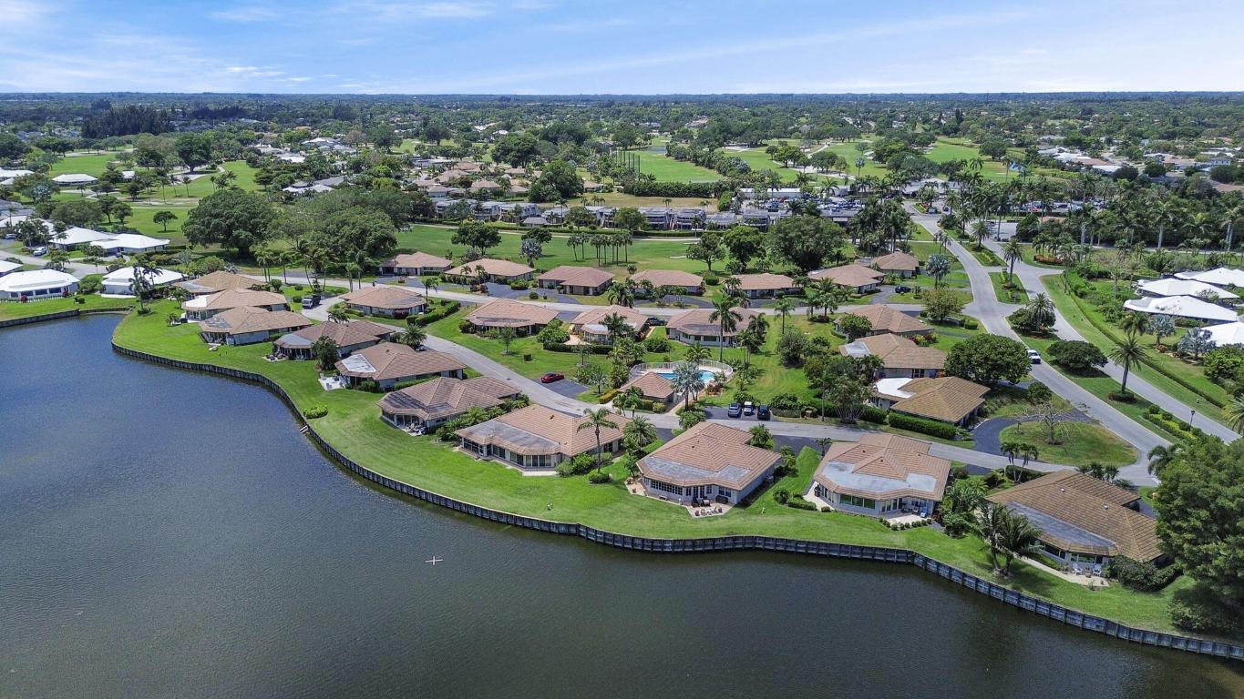 302 Cedar Key Circle, Atlantis