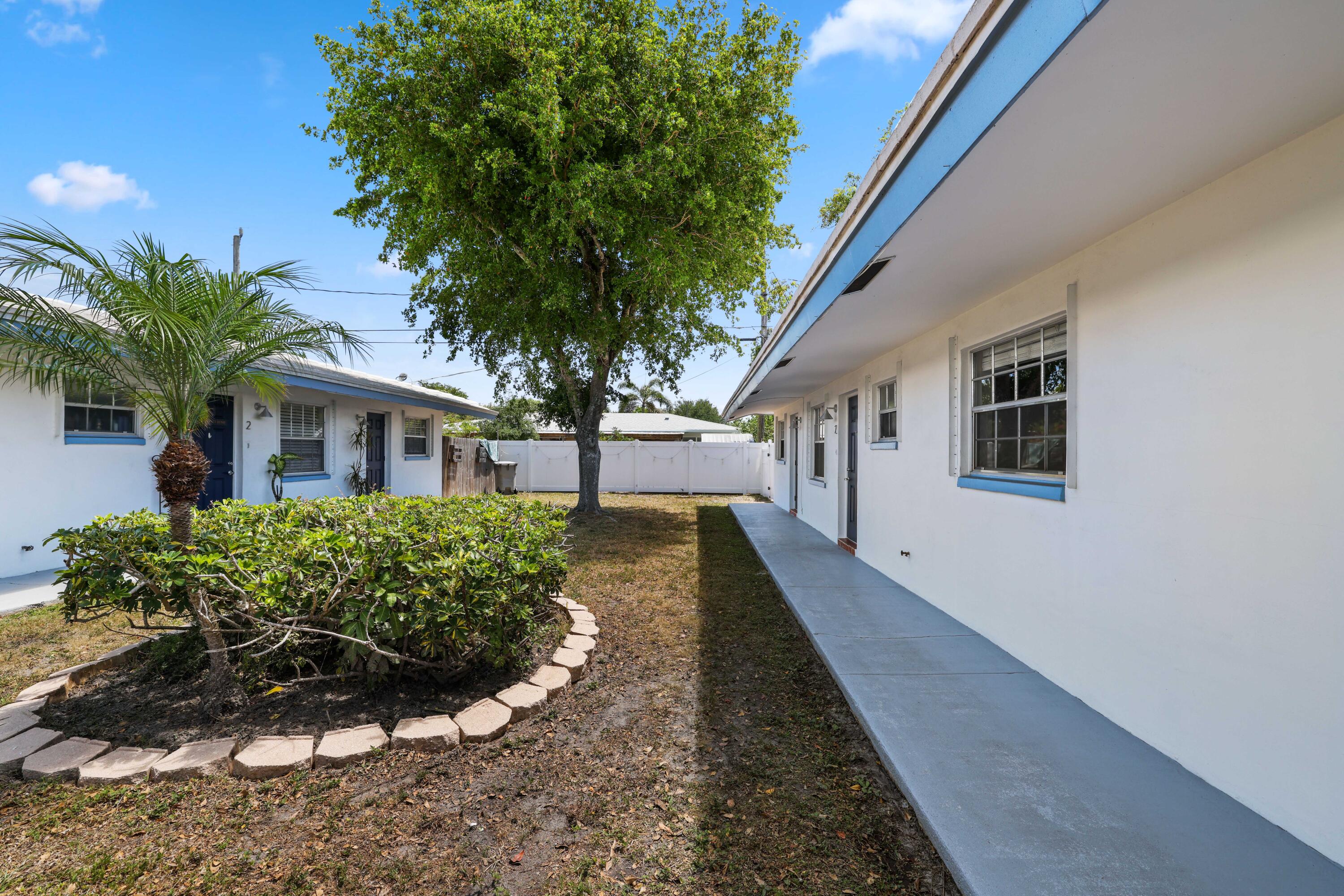420 NE 11th Avenue 1-2