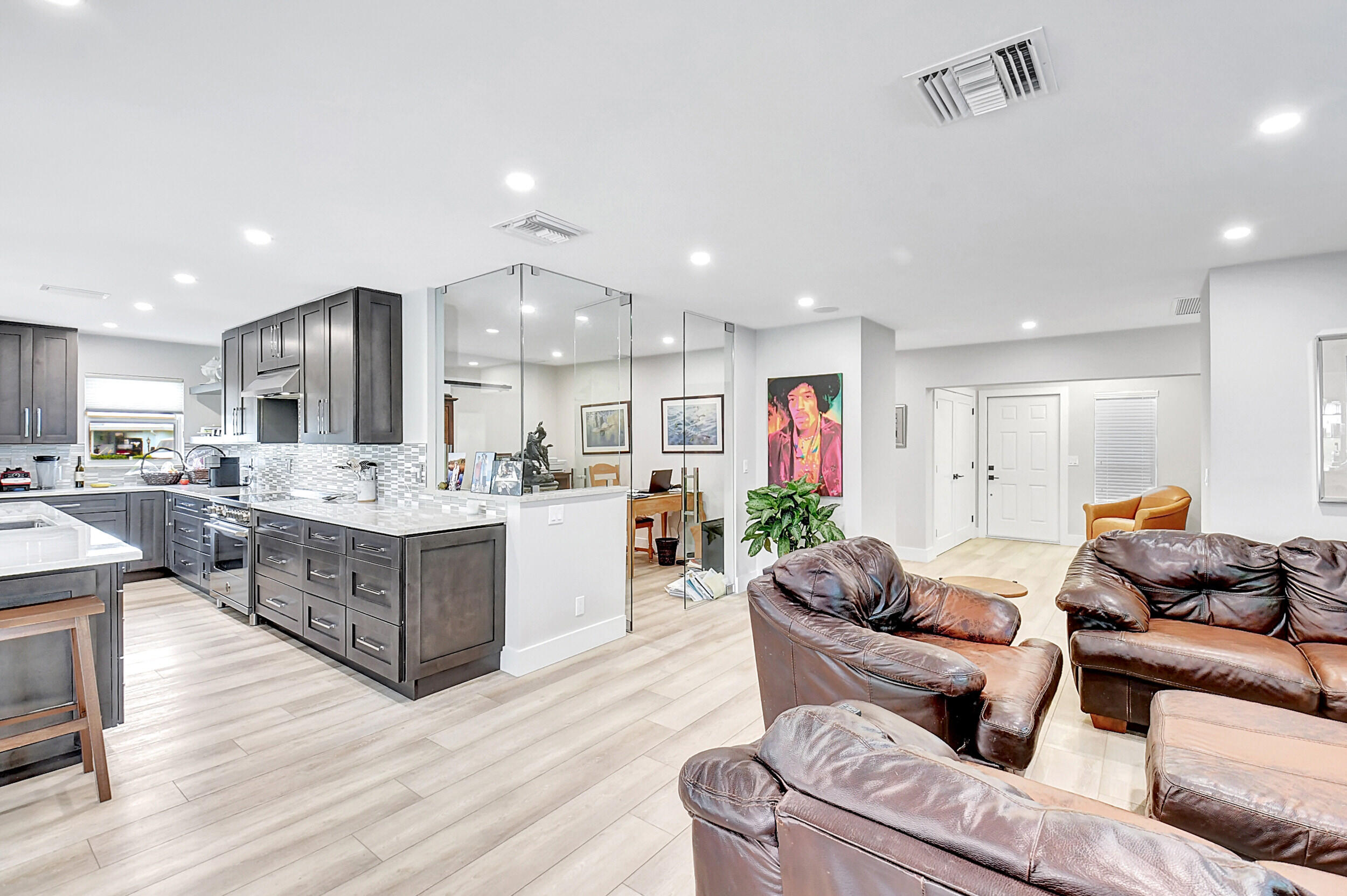 10 Slash Pine Drive