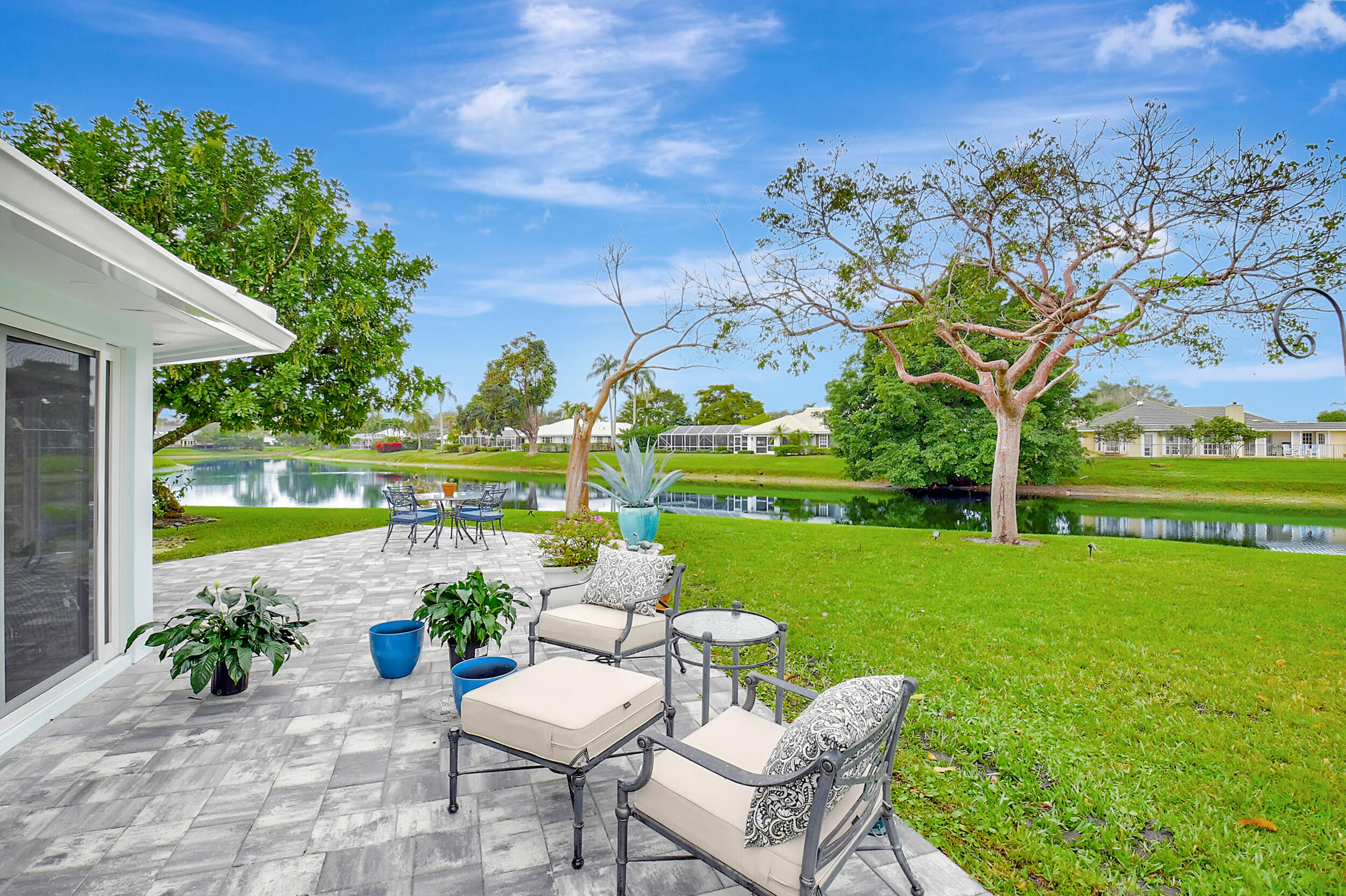 10 Slash Pine Drive