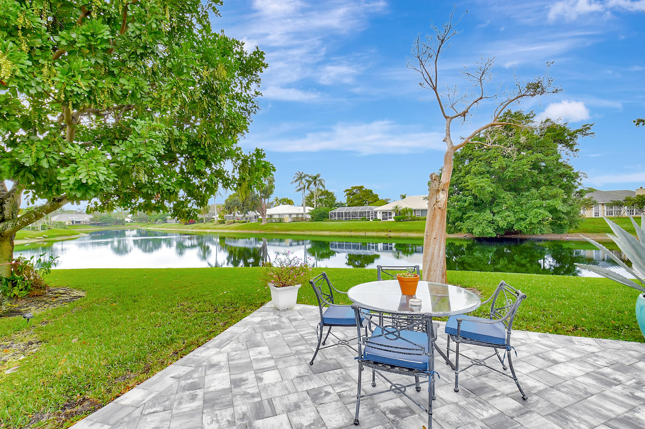 10 Slash Pine Drive