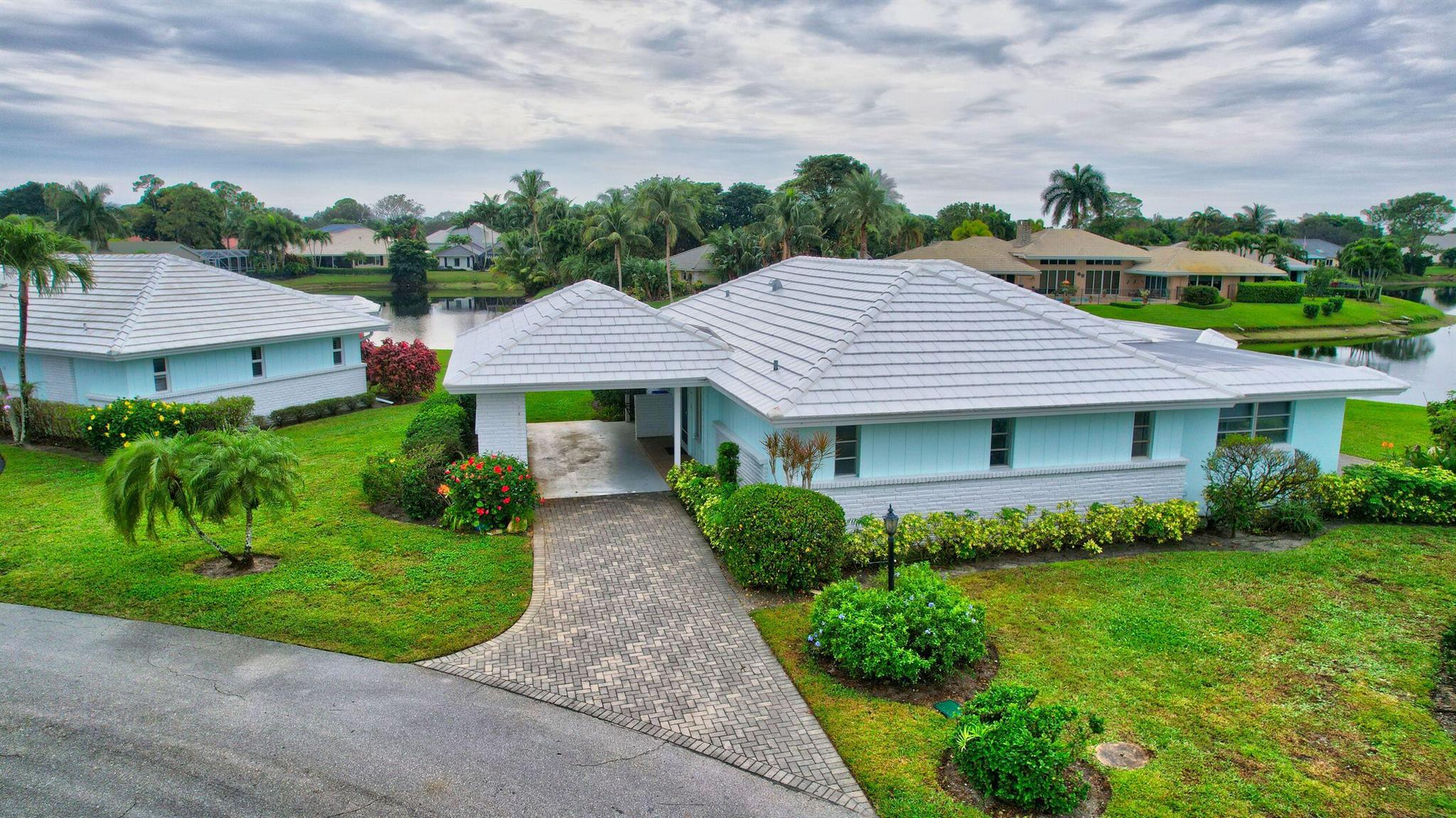 10 Slash Pine Drive