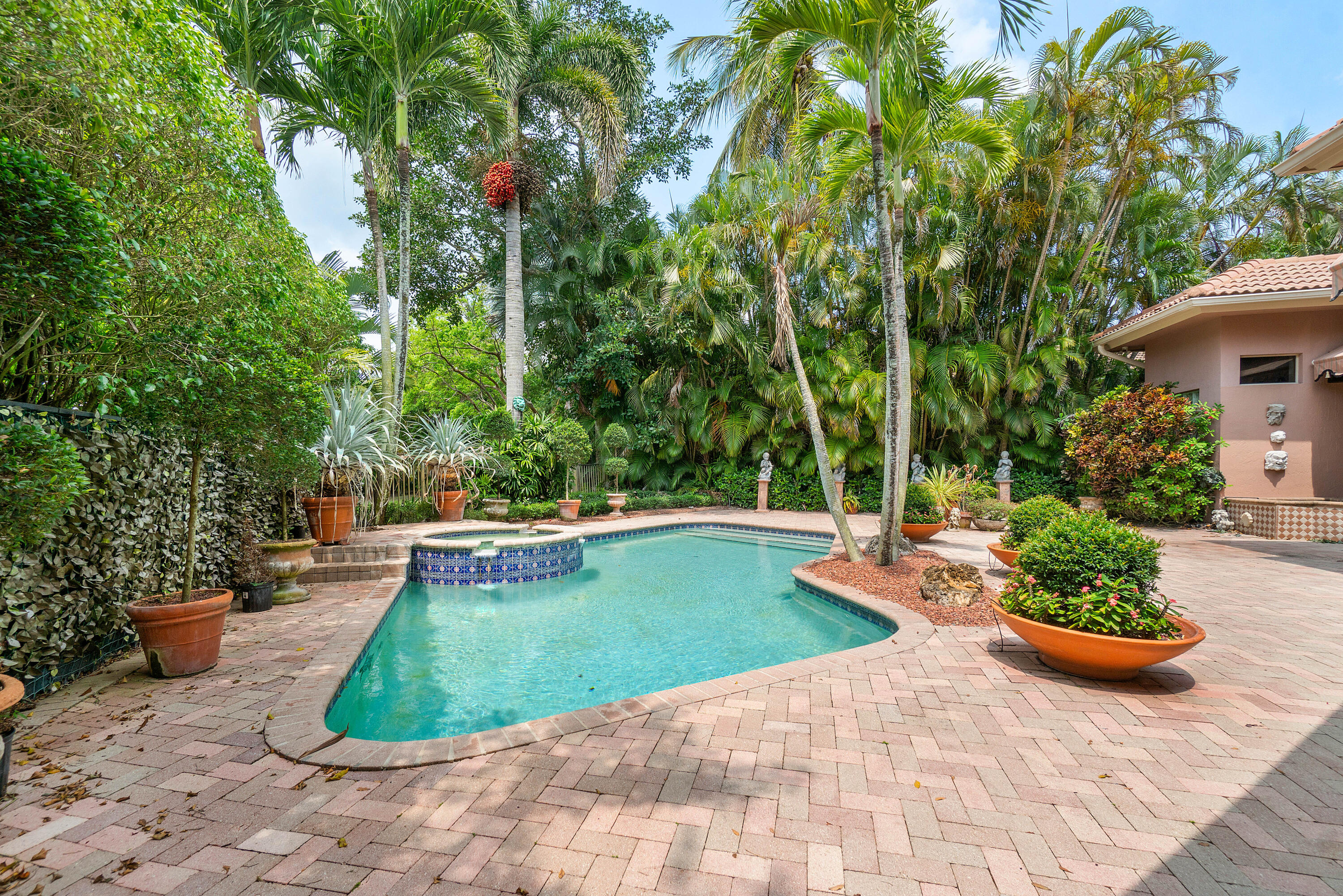 7398 Orangewood Lane, Boca Raton