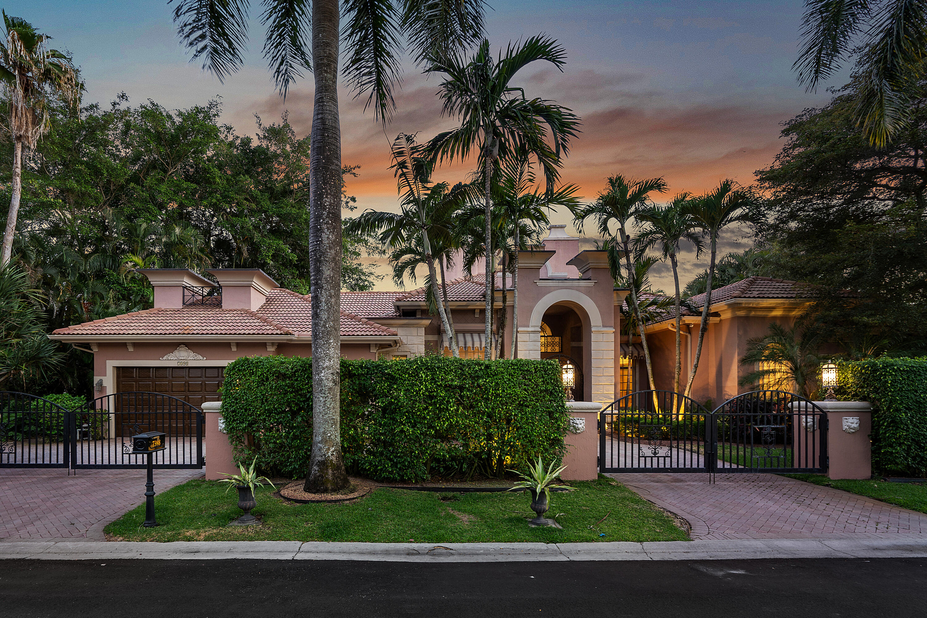 7398 Orangewood Lane, Boca Raton