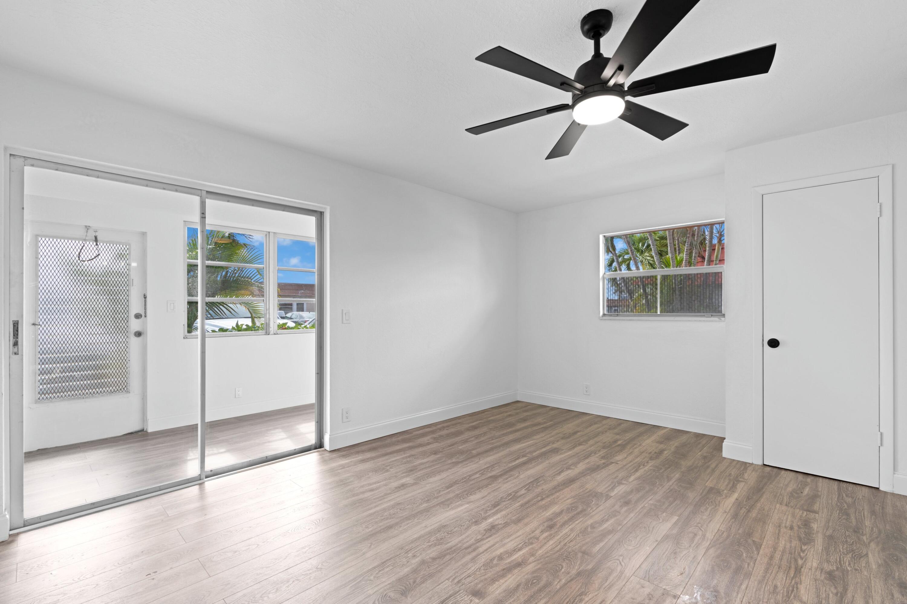 282 Seville L, Delray Beach