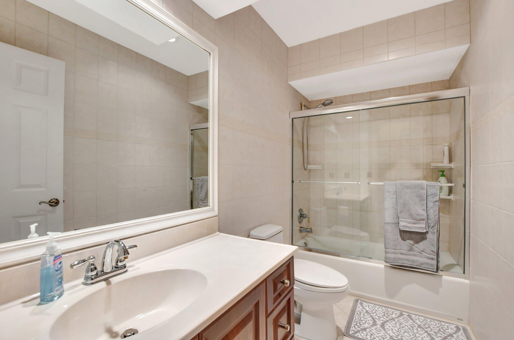 3137 Deer Creek Lakeshore Drive, Deerfield Beach