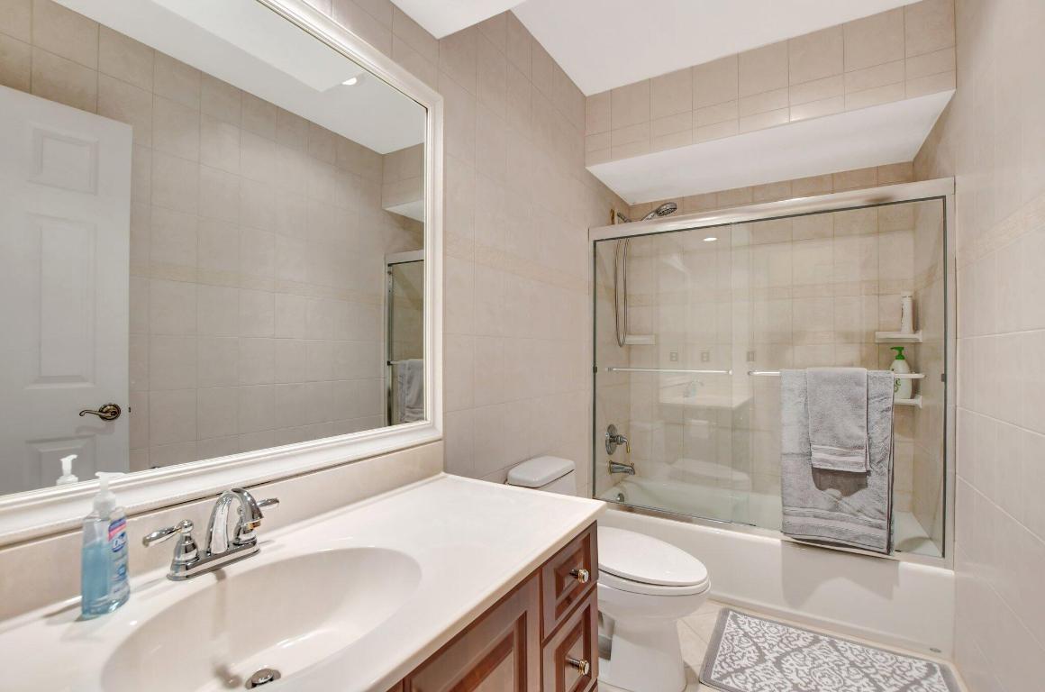 3137 Deer Creek Lakeshore Drive, Deerfield Beach