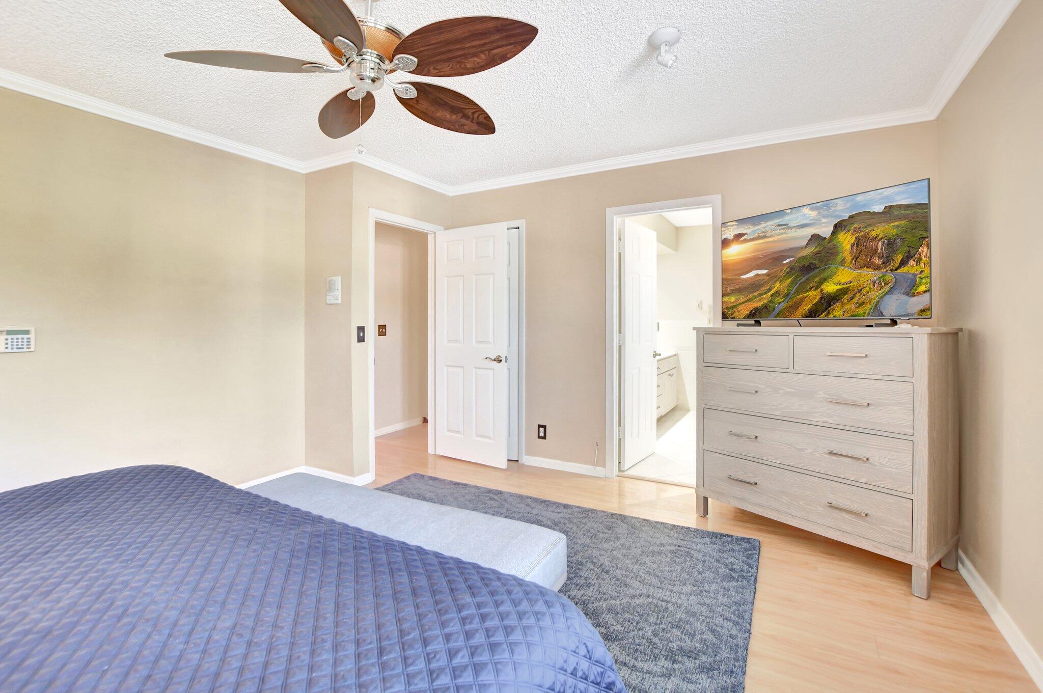 3137 Deer Creek Lakeshore Drive, Deerfield Beach