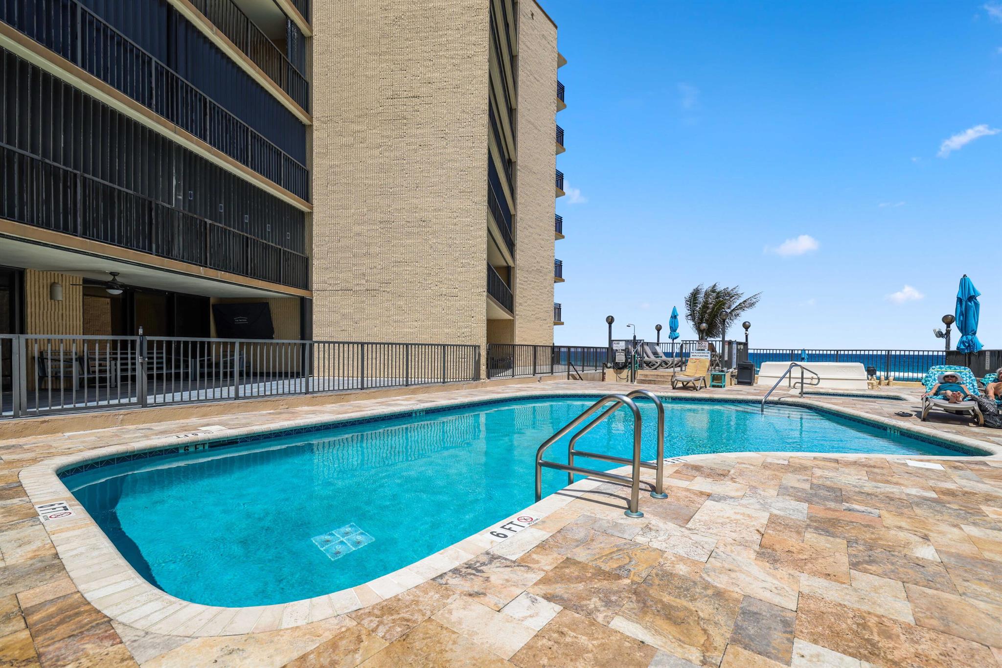 1167 Hillsboro Mile 110