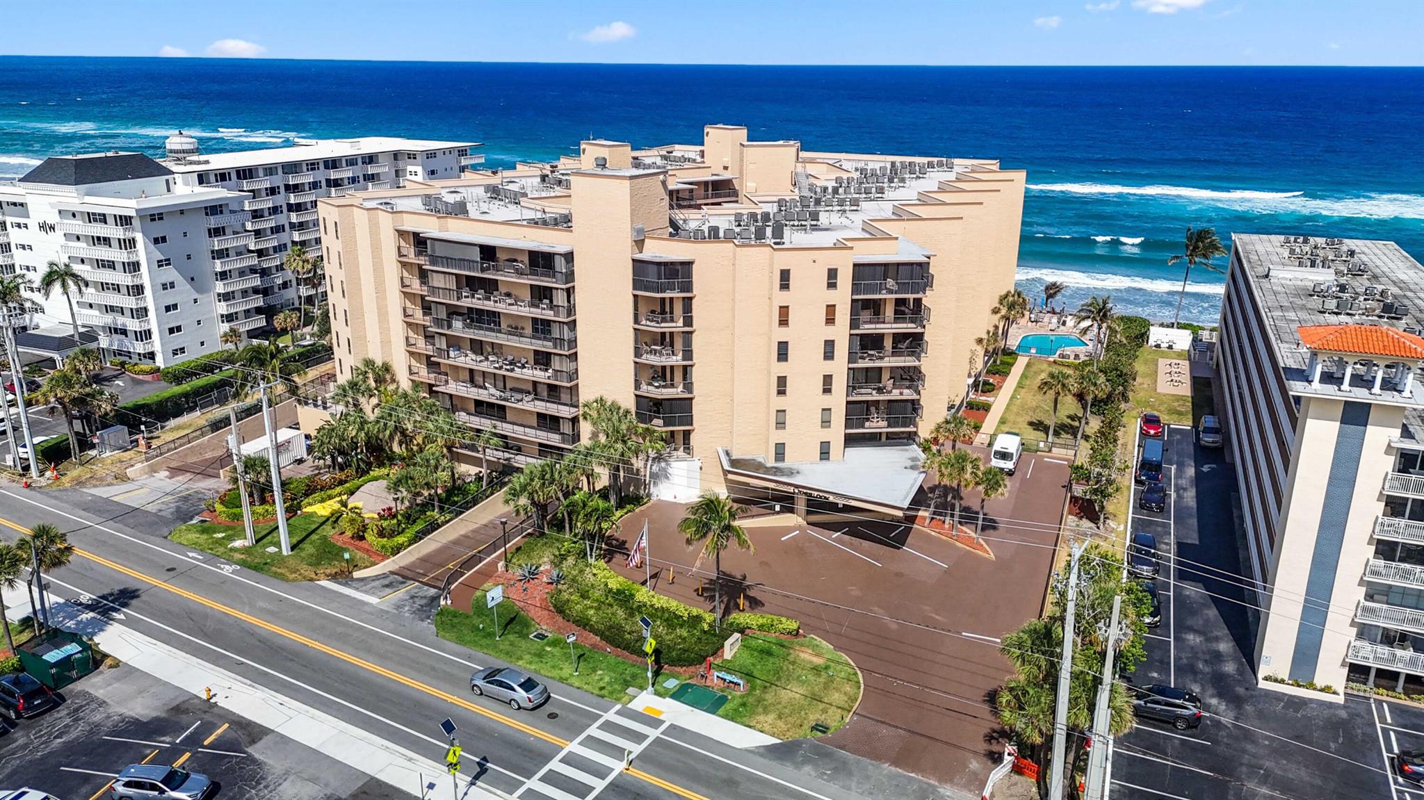 1167 Hillsboro Mile 110