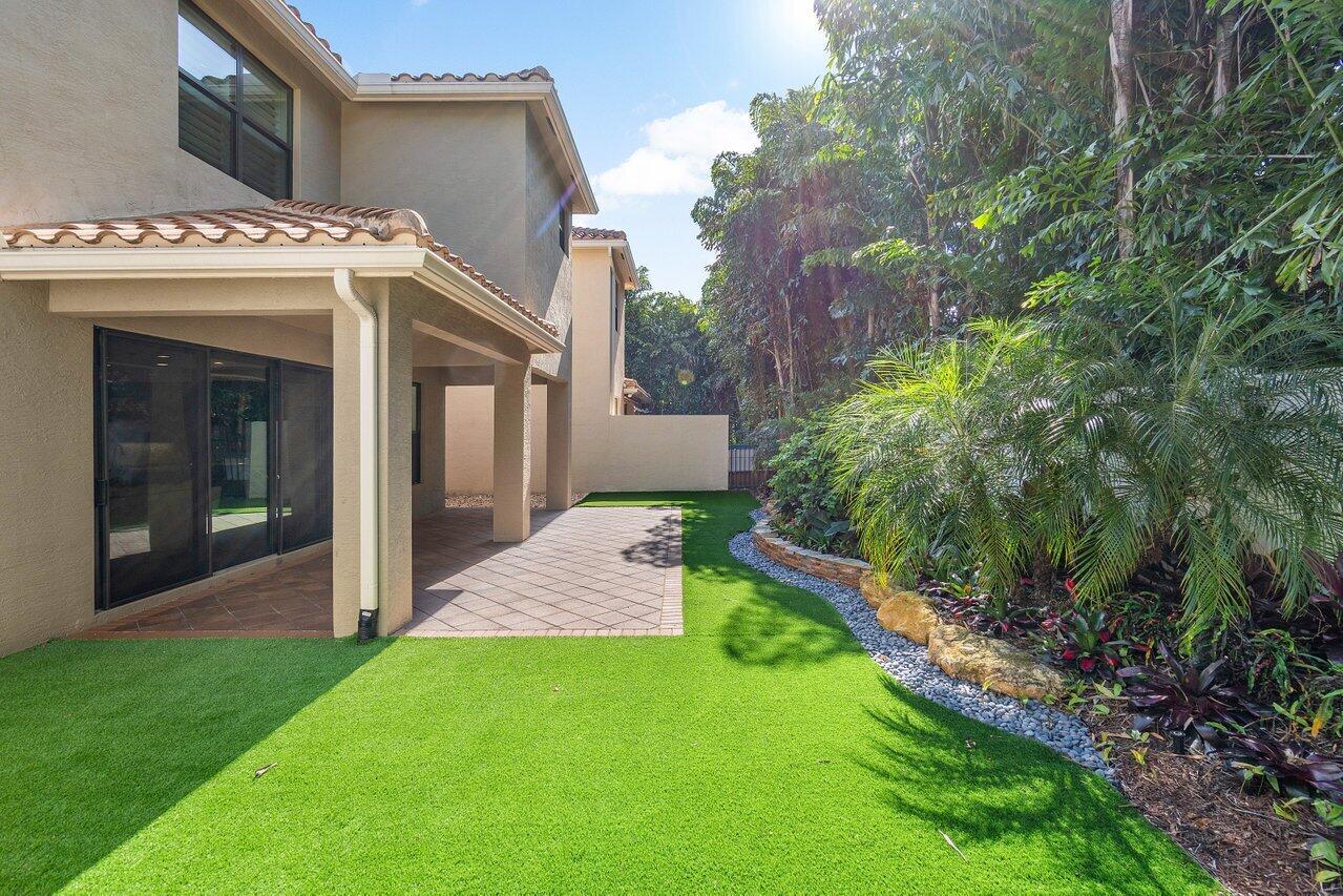 8084 Baltic Amber Road