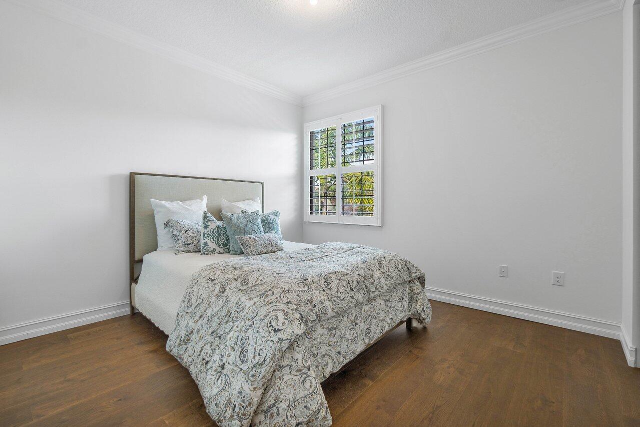 8084 Baltic Amber Road