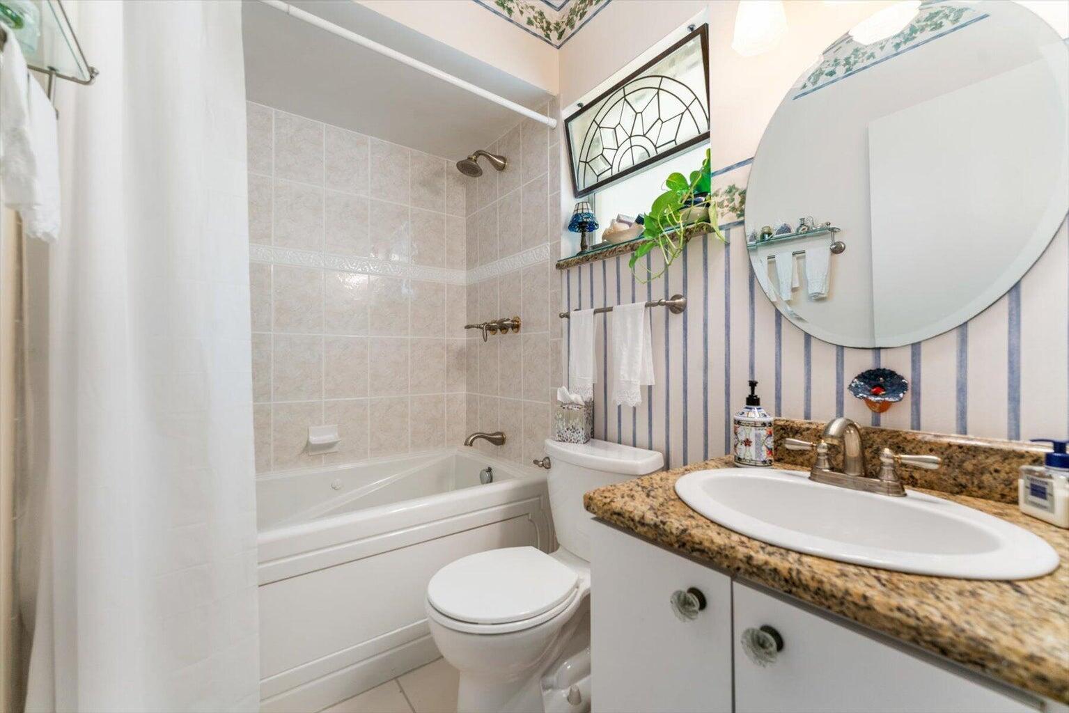 829 NW 7th Street