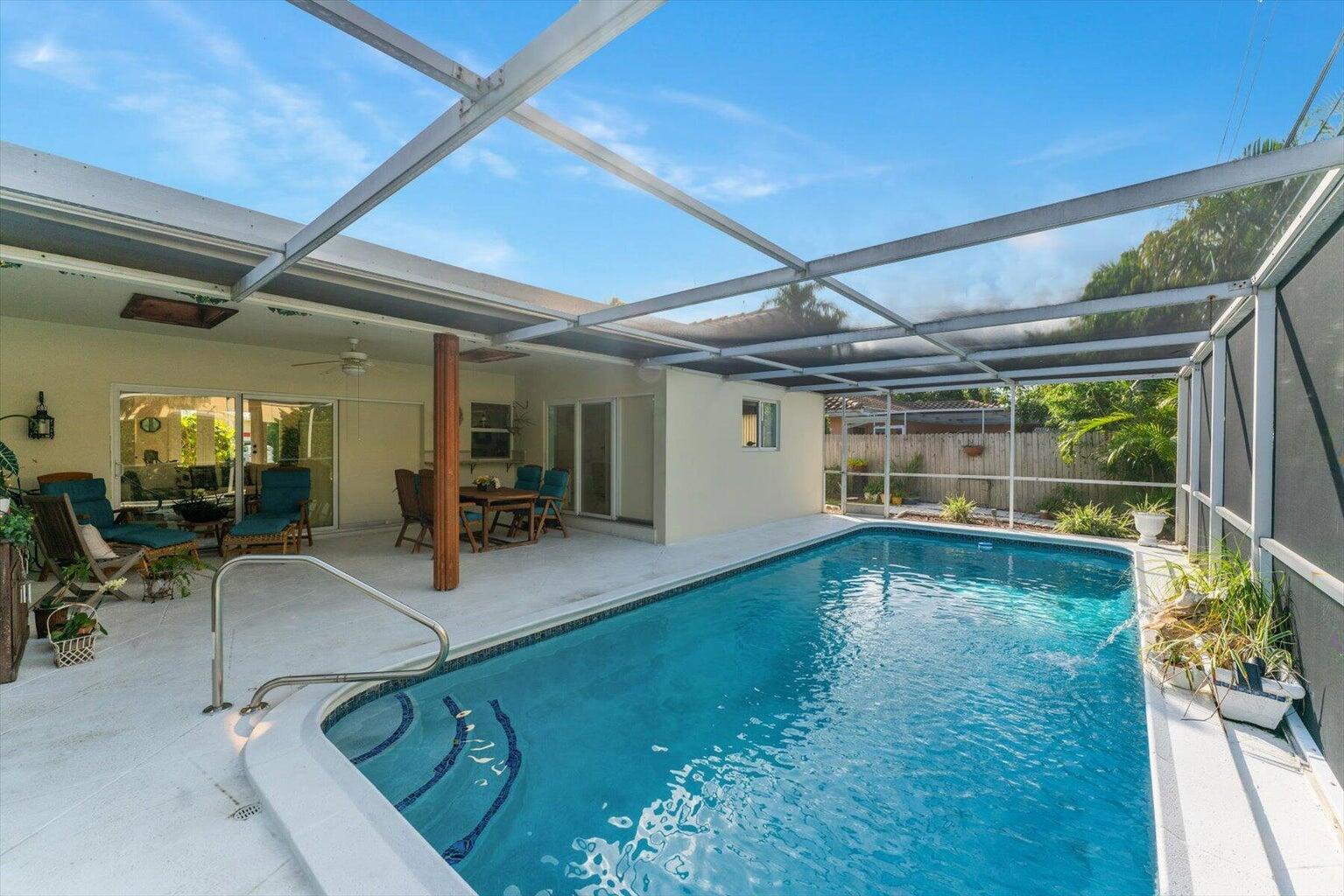 829 NW 7th Street