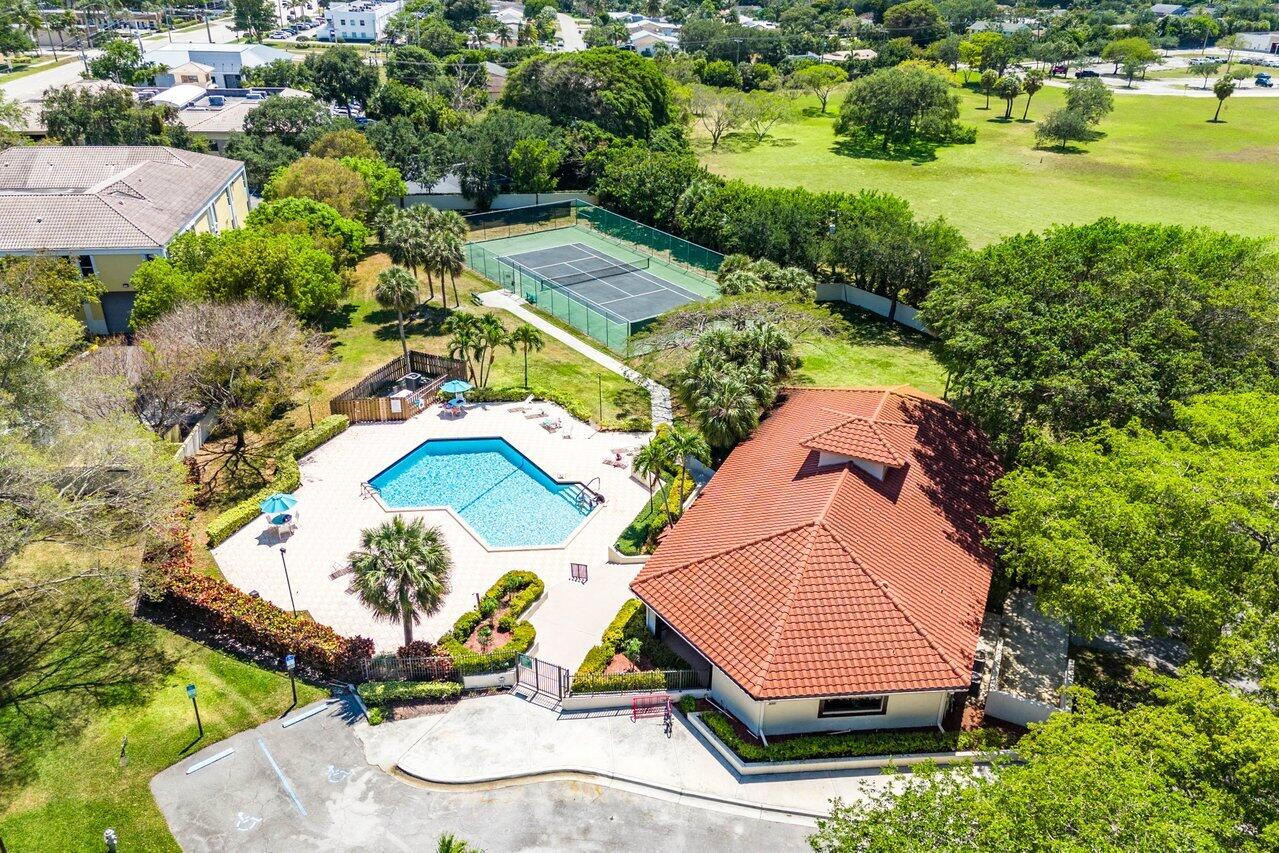 2950 Olivewood Terrace 210