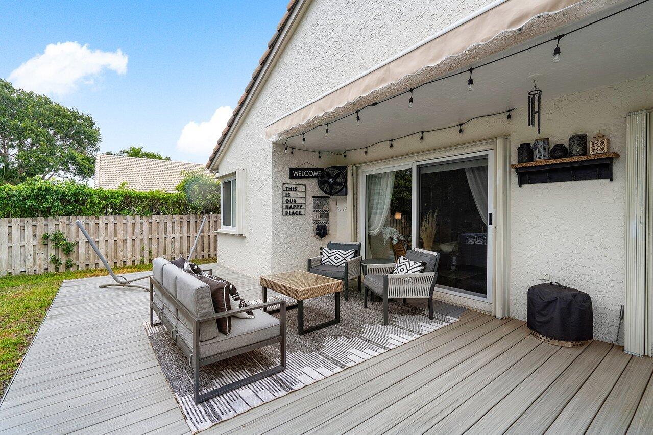 2943 E Abiaca Circle