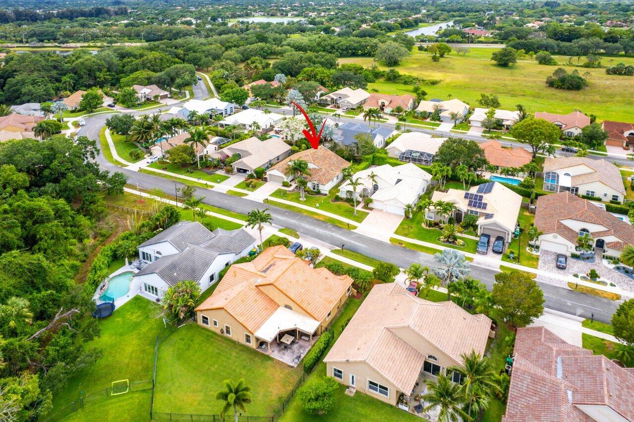 2943 E Abiaca Circle