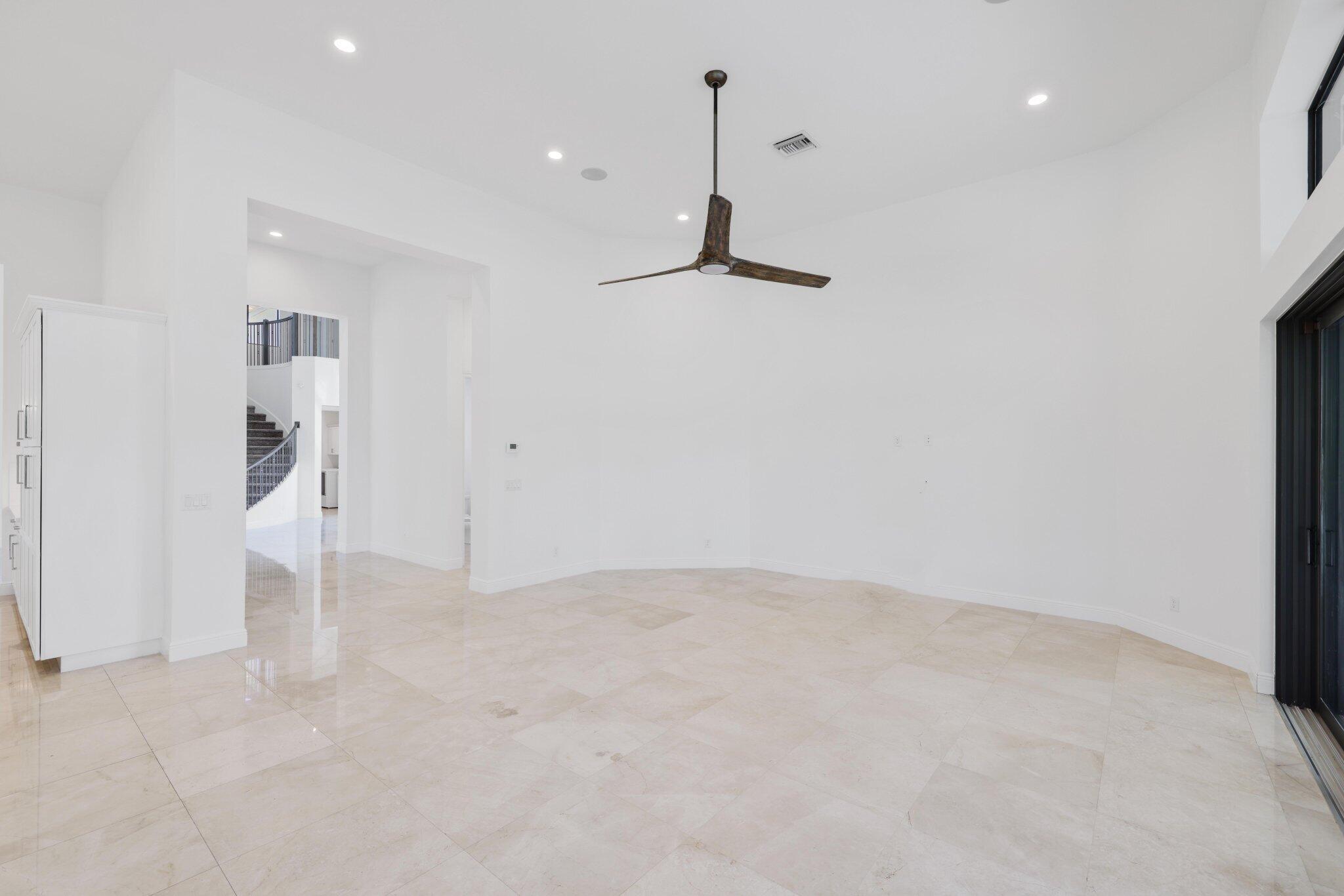 2751 NW 70th Boulevard