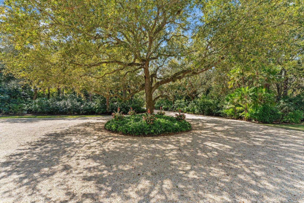 158 Bears Club Drive