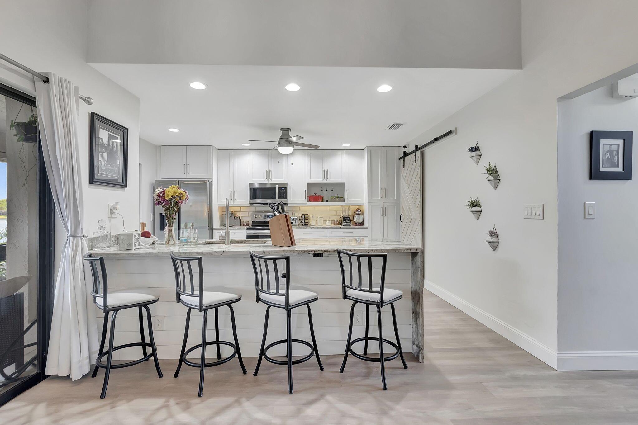 3039 Deer Creek Lake Shore Drive